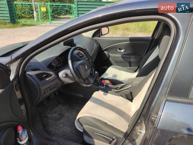 Универсал Renault Megane 2011 в Чернигове