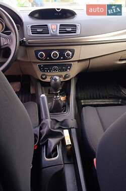 Універсал Renault Megane 2011 в 
