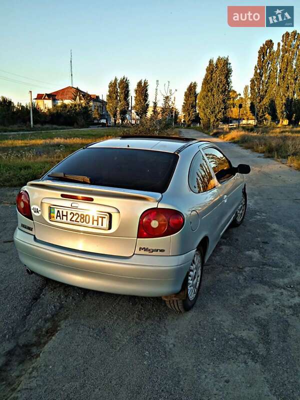 Купе Renault Megane 2002 в Світловодську
