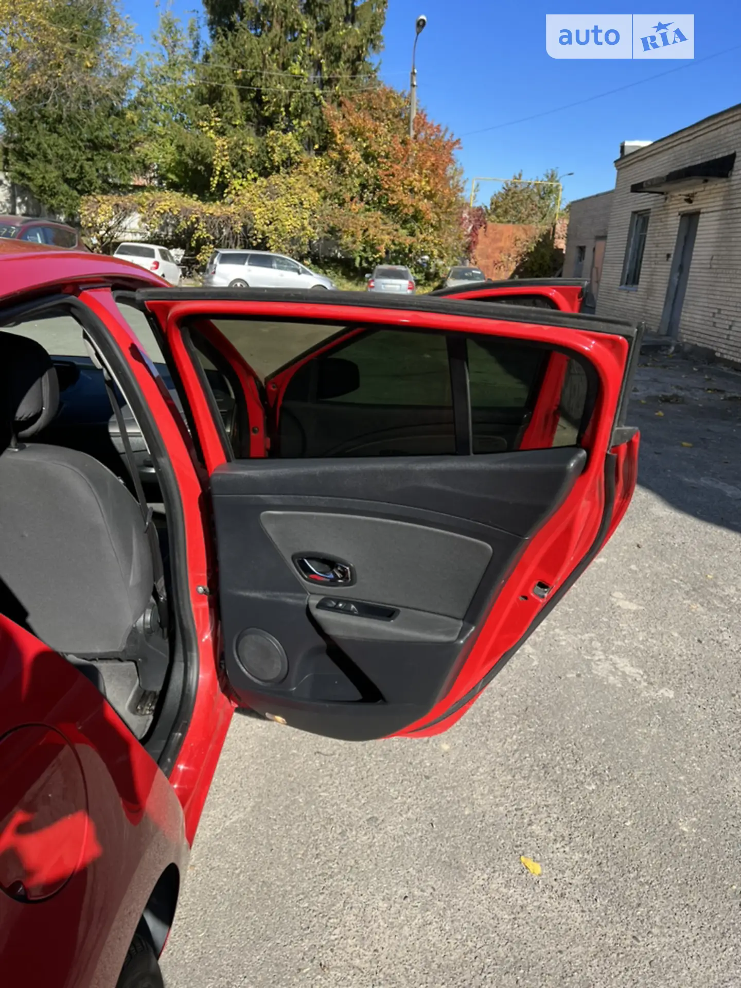 2012 Renault Megane - мініатюра 10