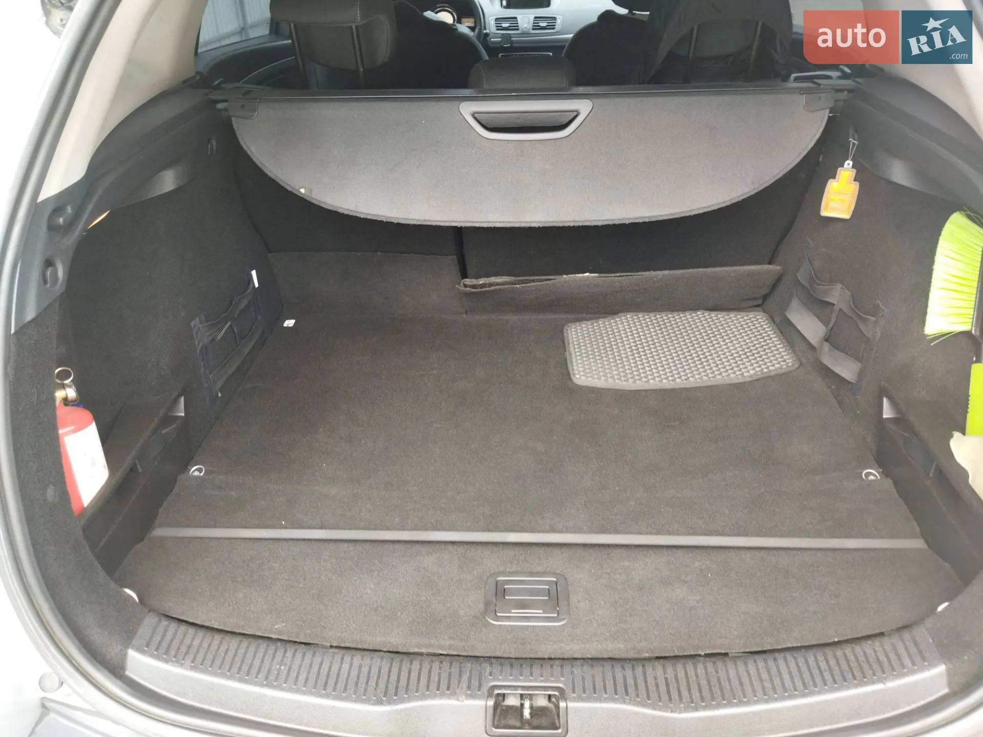 2012 Renault Megane - мініатюра 31