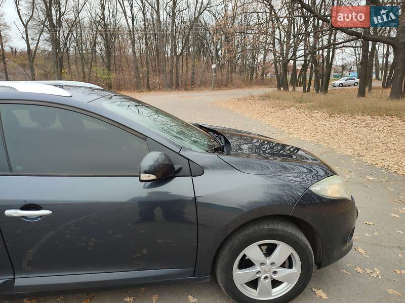 Универсал Renault Megane 2010 в Умани фото 70 Универсал Renault Megane 2010 в Умани