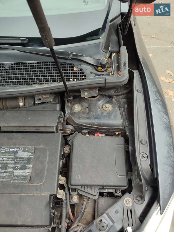 Универсал Renault Megane 2010 в Умани фото 92 Универсал Renault Megane 2010 в Умани