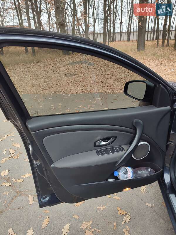 Универсал Renault Megane 2010 в Умани фото 123 Универсал Renault Megane 2010 в Умани