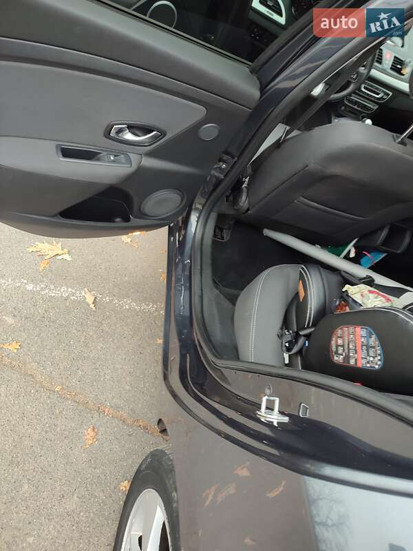 Универсал Renault Megane 2010 в Умани фото 129 Универсал Renault Megane 2010 в Умани