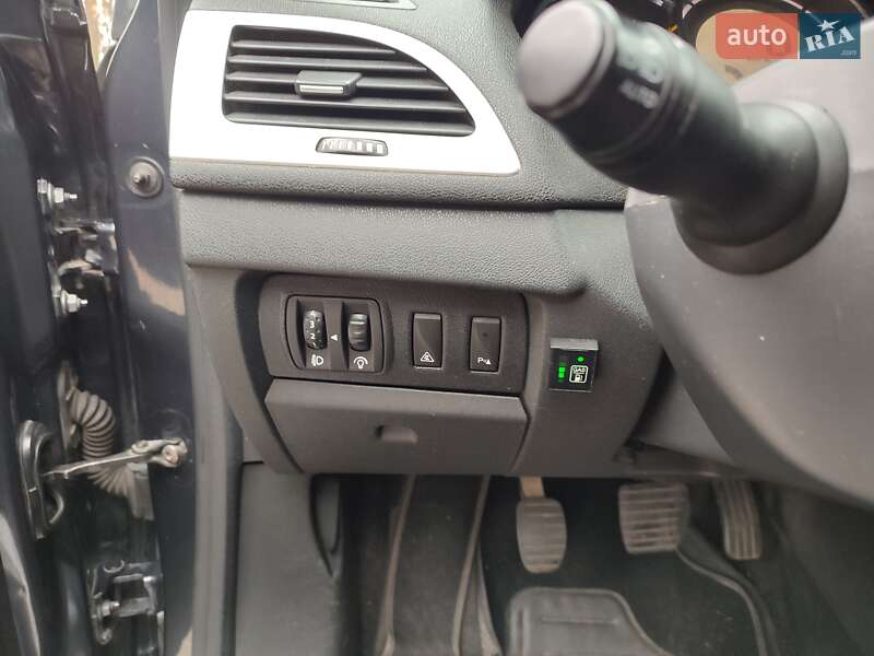 Универсал Renault Megane 2010 в Умани фото 133 Универсал Renault Megane 2010 в Умани