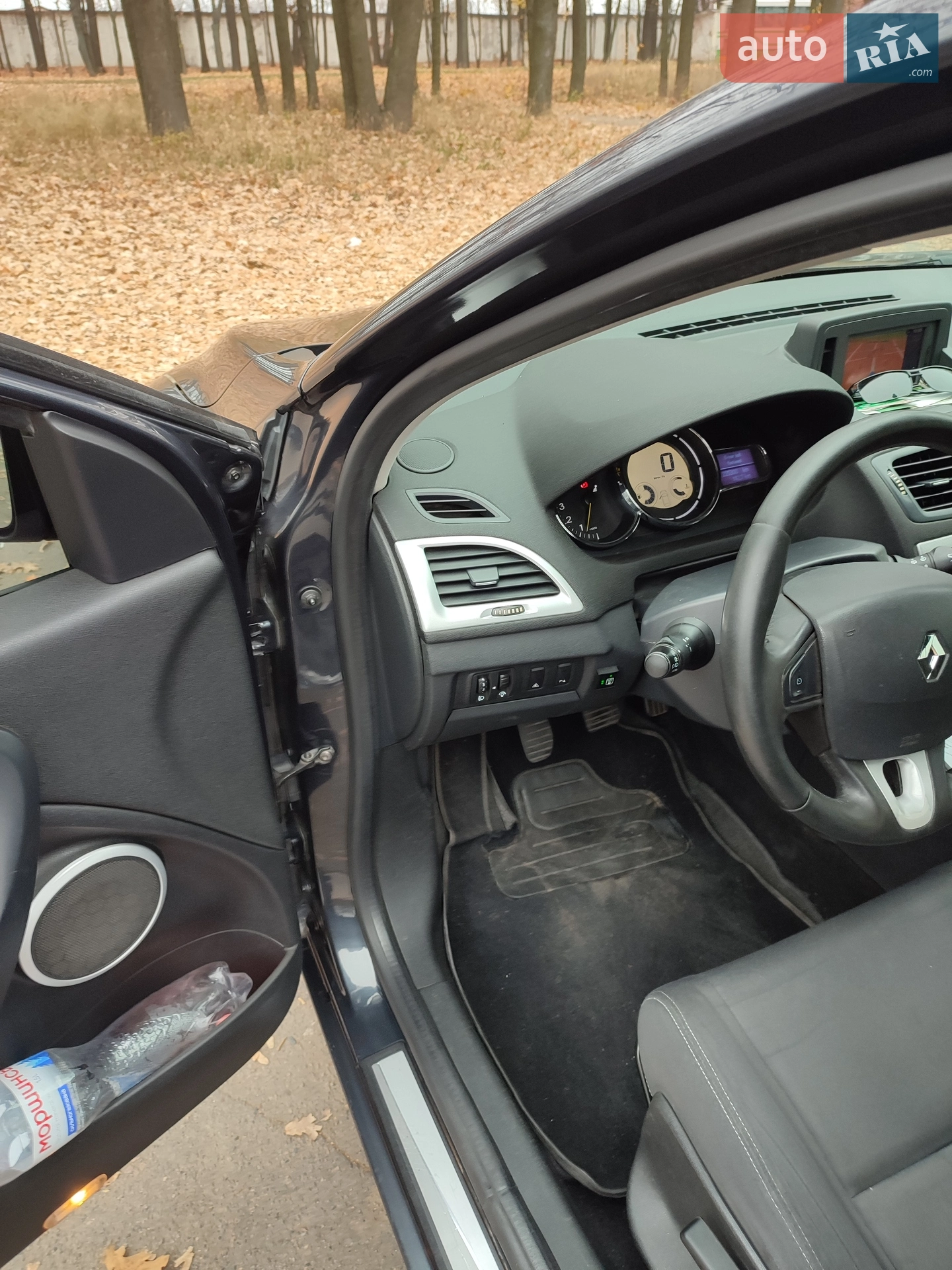 2010 Renault Megane - мініатюра 136