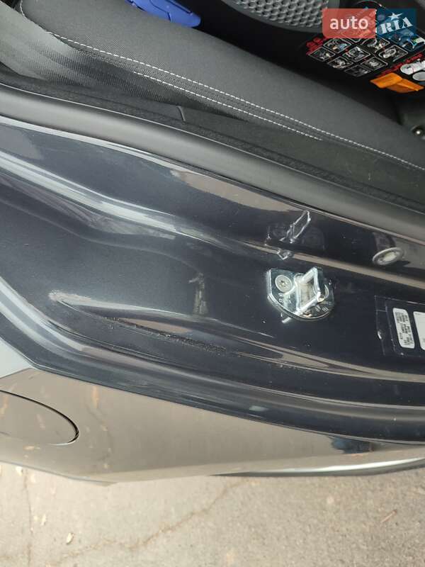 Универсал Renault Megane 2010 в Умани фото 148 Универсал Renault Megane 2010 в Умани