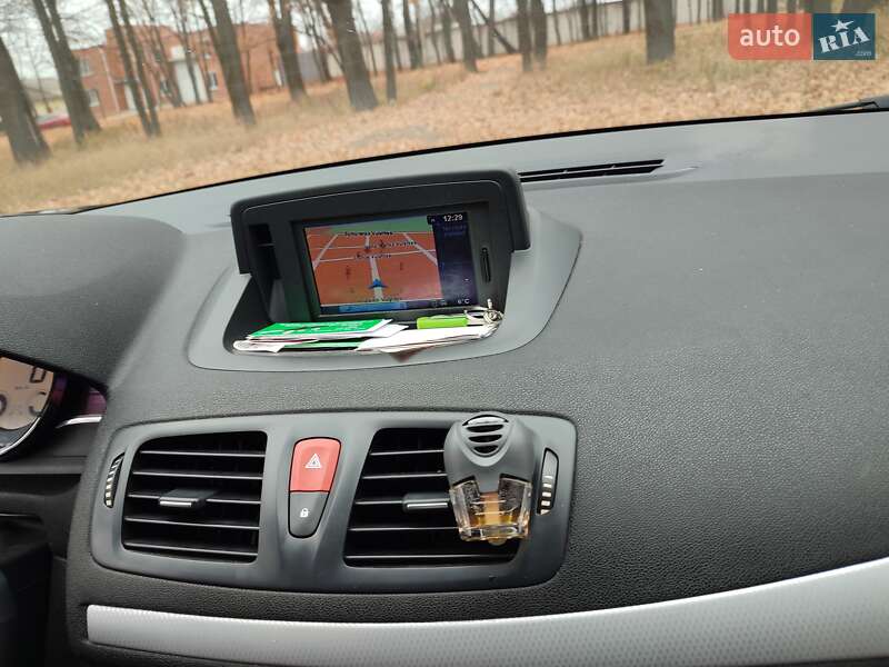 Универсал Renault Megane 2010 в Умани фото 171 Универсал Renault Megane 2010 в Умани