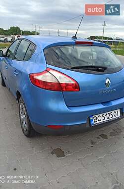 Хэтчбек Renault Megane 2013 в Радехове