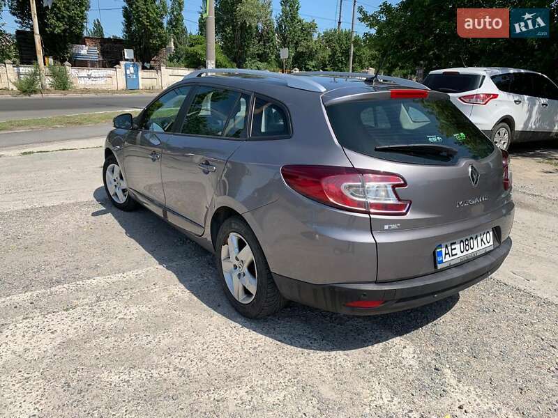 Універсал Renault Megane 2014 в Дніпрі фото 5 Універсал Renault Megane 2014 в Дніпрі