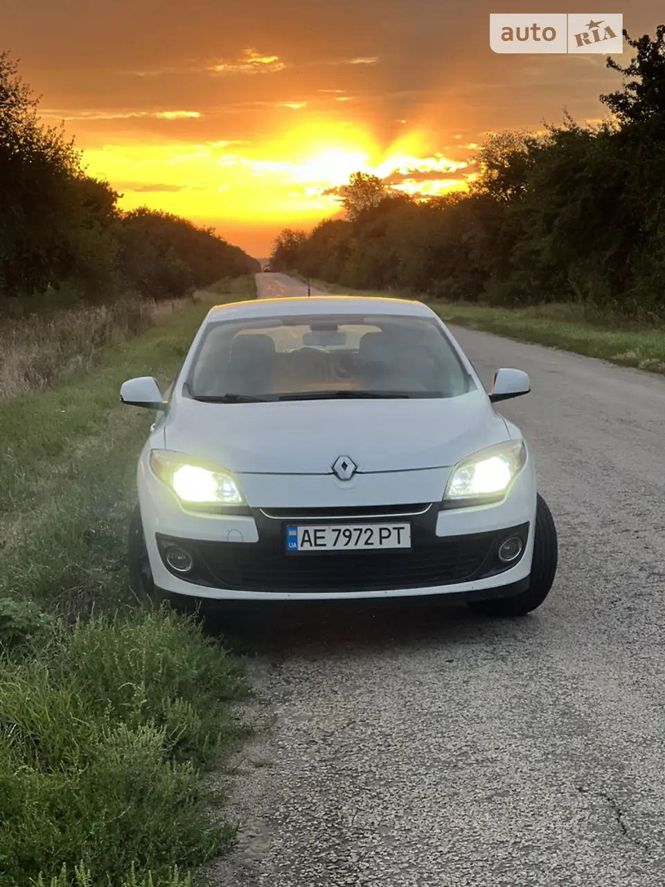 2011 Renault Megane - мініатюра 18