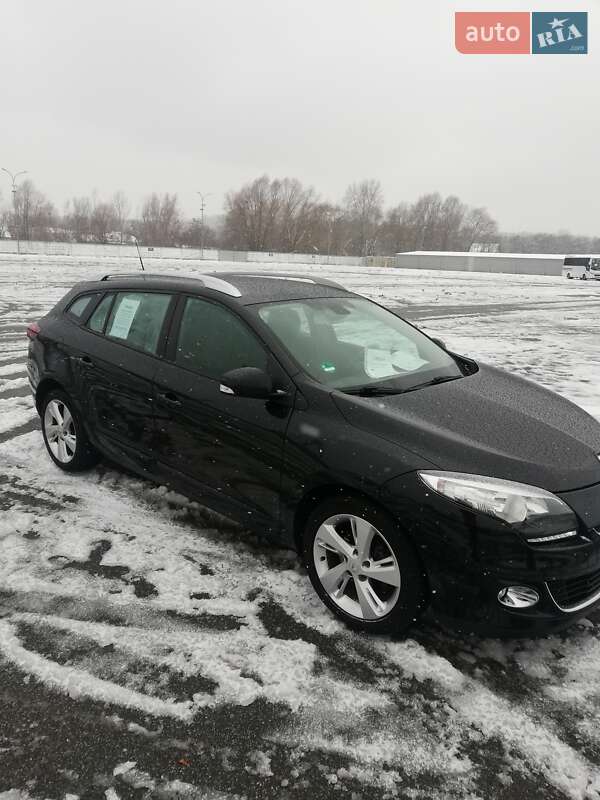 Универсал Renault Megane 2013 в Киеве