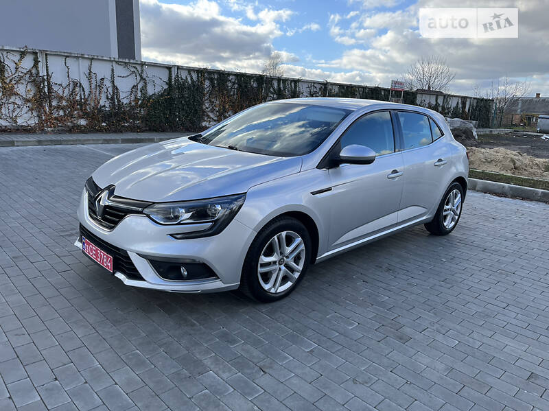 Хэтчбек Renault Megane 2016 в Луцке