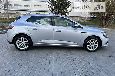 Хетчбек Renault Megane 2016 в Луцьку