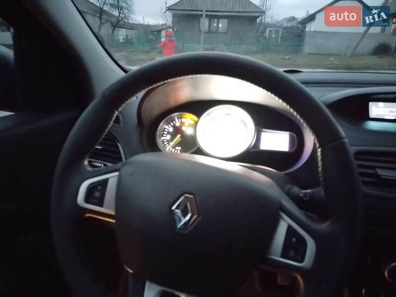 Універсал Renault Megane 2011 в Сокирянах