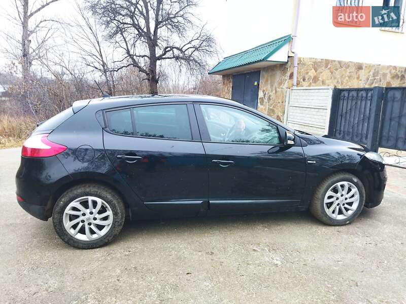 Хэтчбек Renault Megane 2013 в Полтаве