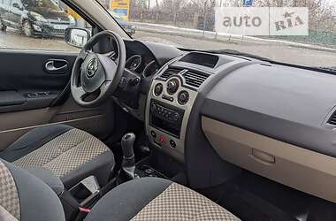 Седан Renault Megane 2003 в 
