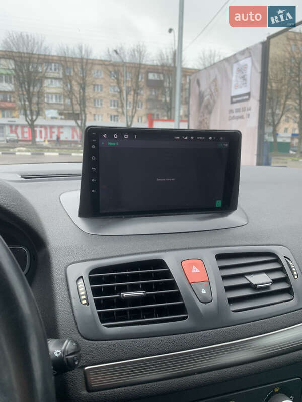 Универсал Renault Megane 2011 в Киеве фото 5 Универсал Renault Megane 2011 в Киеве