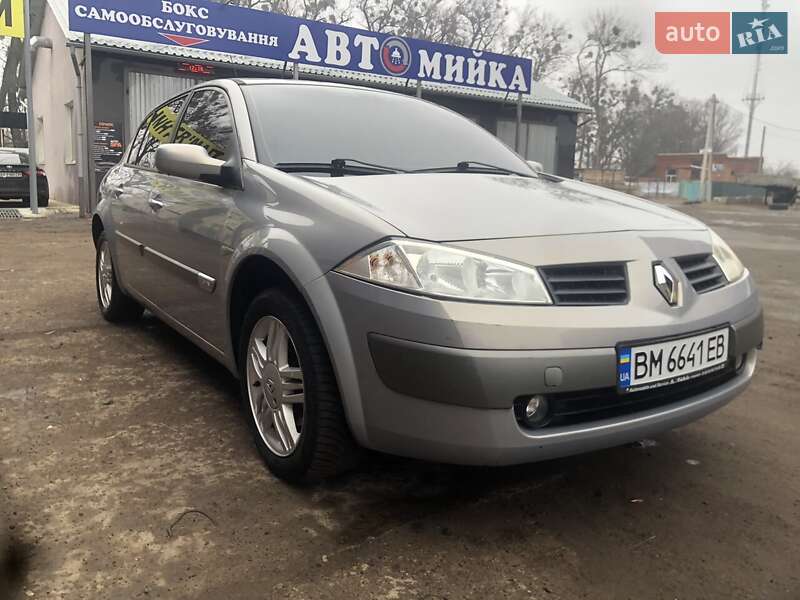 Седан Renault Megane 2004 в Ахтырке