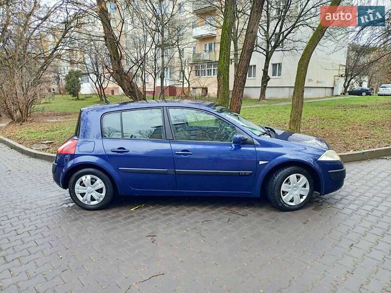 Хэтчбек Renault Megane 2003 в Ивано-Франковске