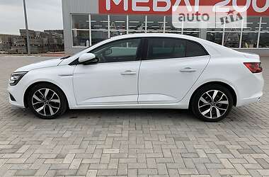 Седан Renault Megane 2021 в 