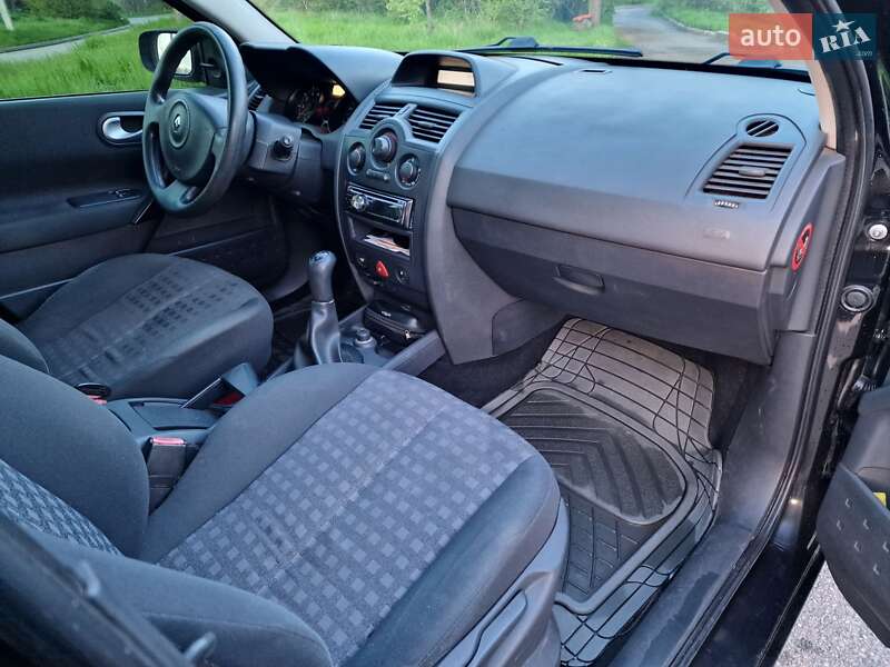 Седан Renault Megane 2008 в Кривом Роге