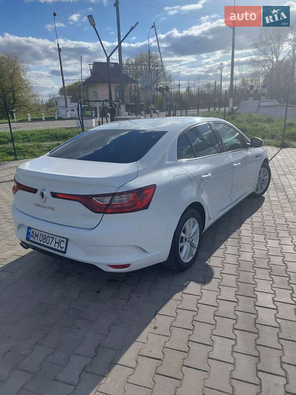 Седан Renault Megane 2017 в Звягелі