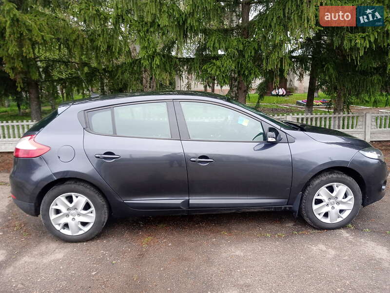 Хетчбек Renault Megane 2011 в Благовіщенську