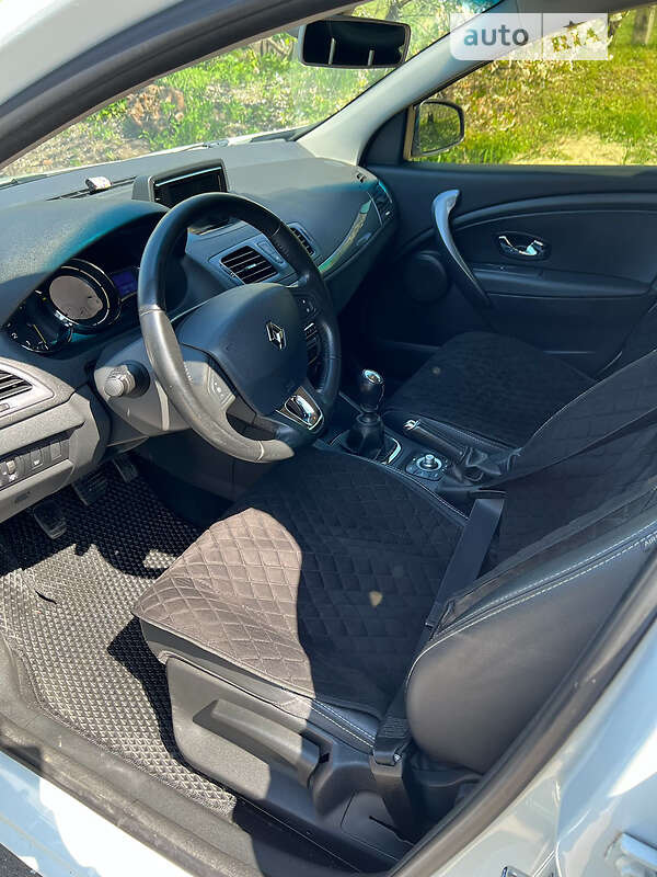 Универсал Renault Megane 2015 в Подгородном