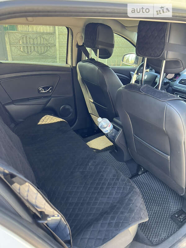 Универсал Renault Megane 2015 в Подгородном