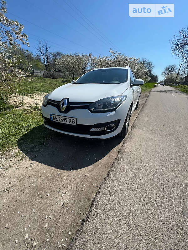 Универсал Renault Megane 2015 в Подгородном