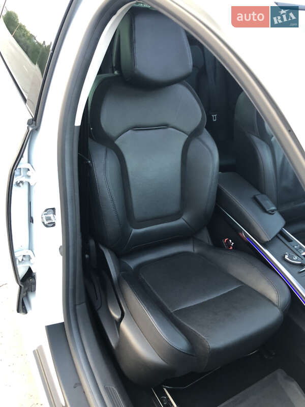 Седан Renault Megane 2019 в Новій Одесі