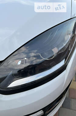 Хетчбек Renault Megane 2015 в 