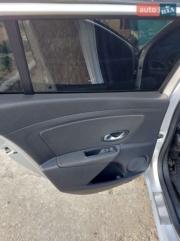 Універсал Renault Megane 2010 в Дніпрі