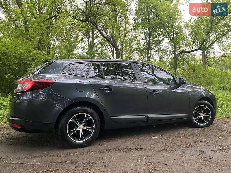 Універсал Renault Megane 2011 в Городку