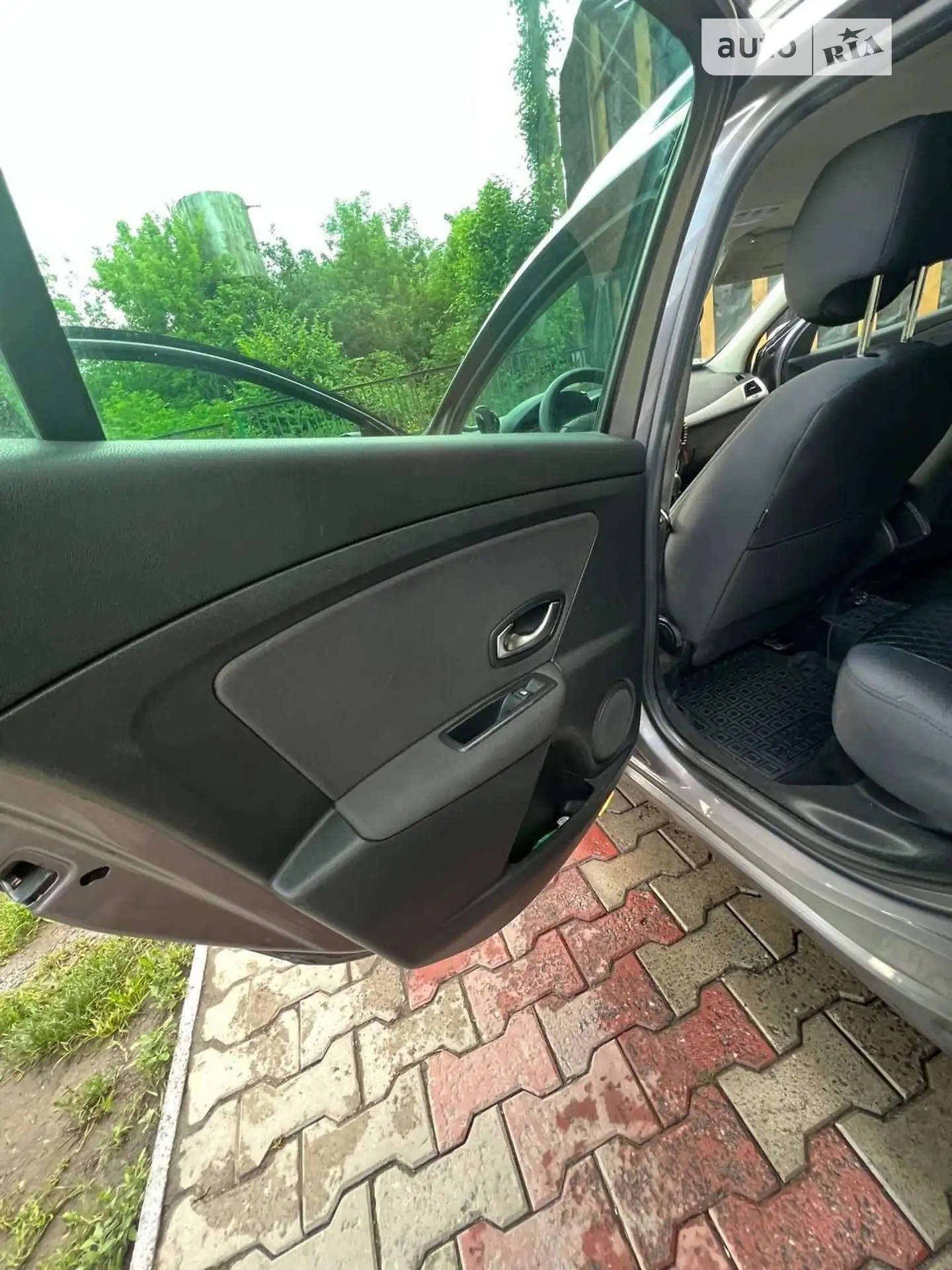 2010 Renault Megane - мініатюра 54