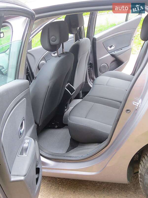 Хетчбек Renault Megane 2010 в Рівному