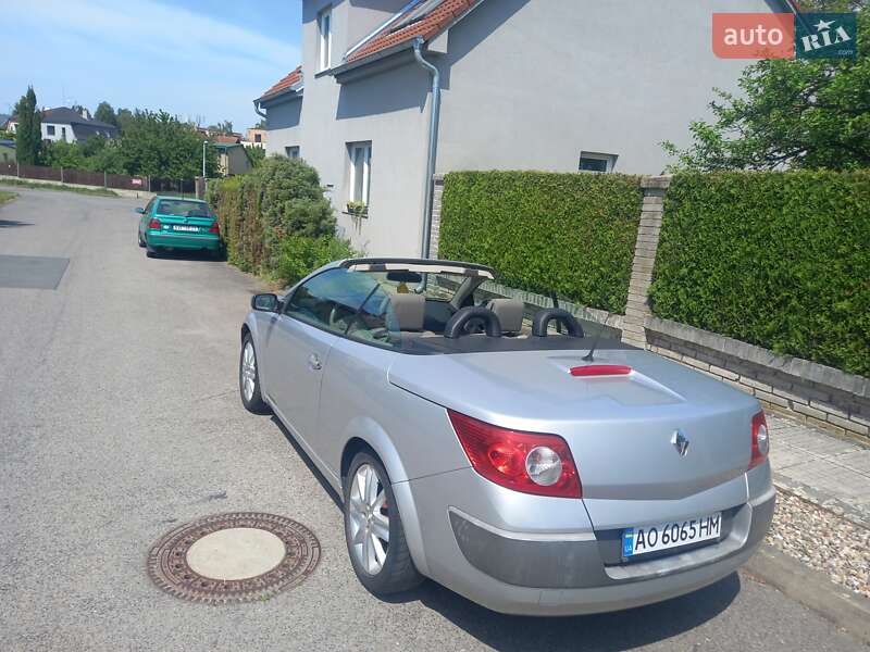 Кабріолет Renault Megane 2004 в Іршаві