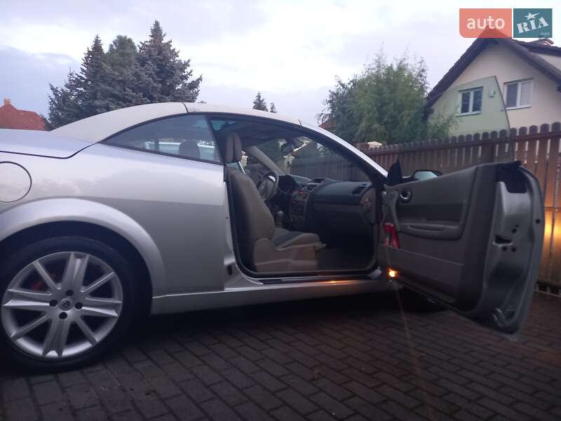 Кабріолет Renault Megane 2004 в Іршаві