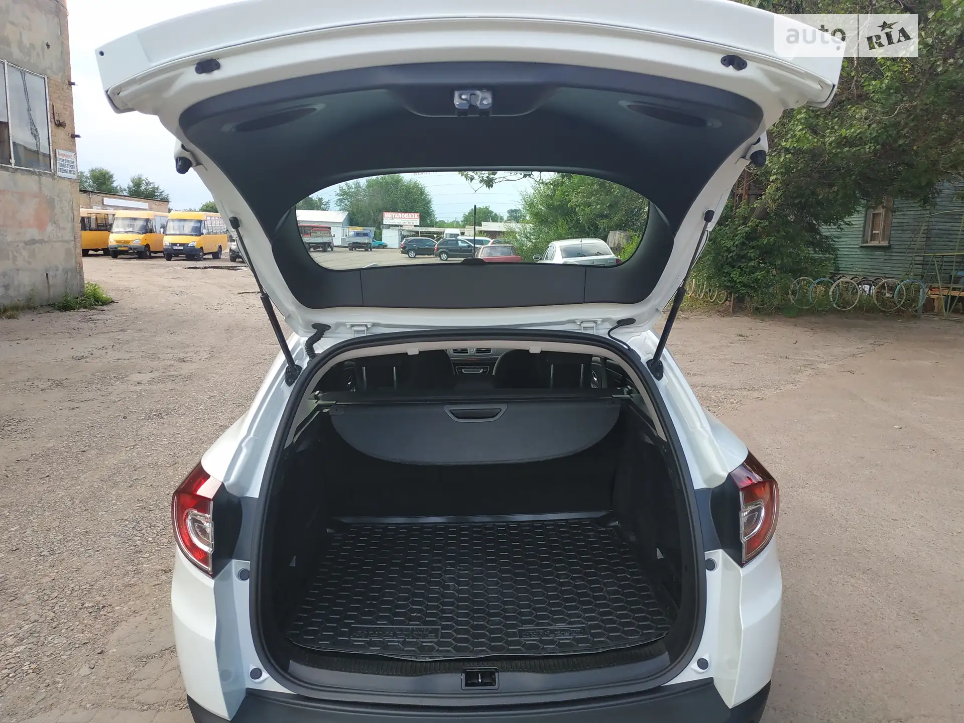 2014 Renault Megane - мініатюра 19