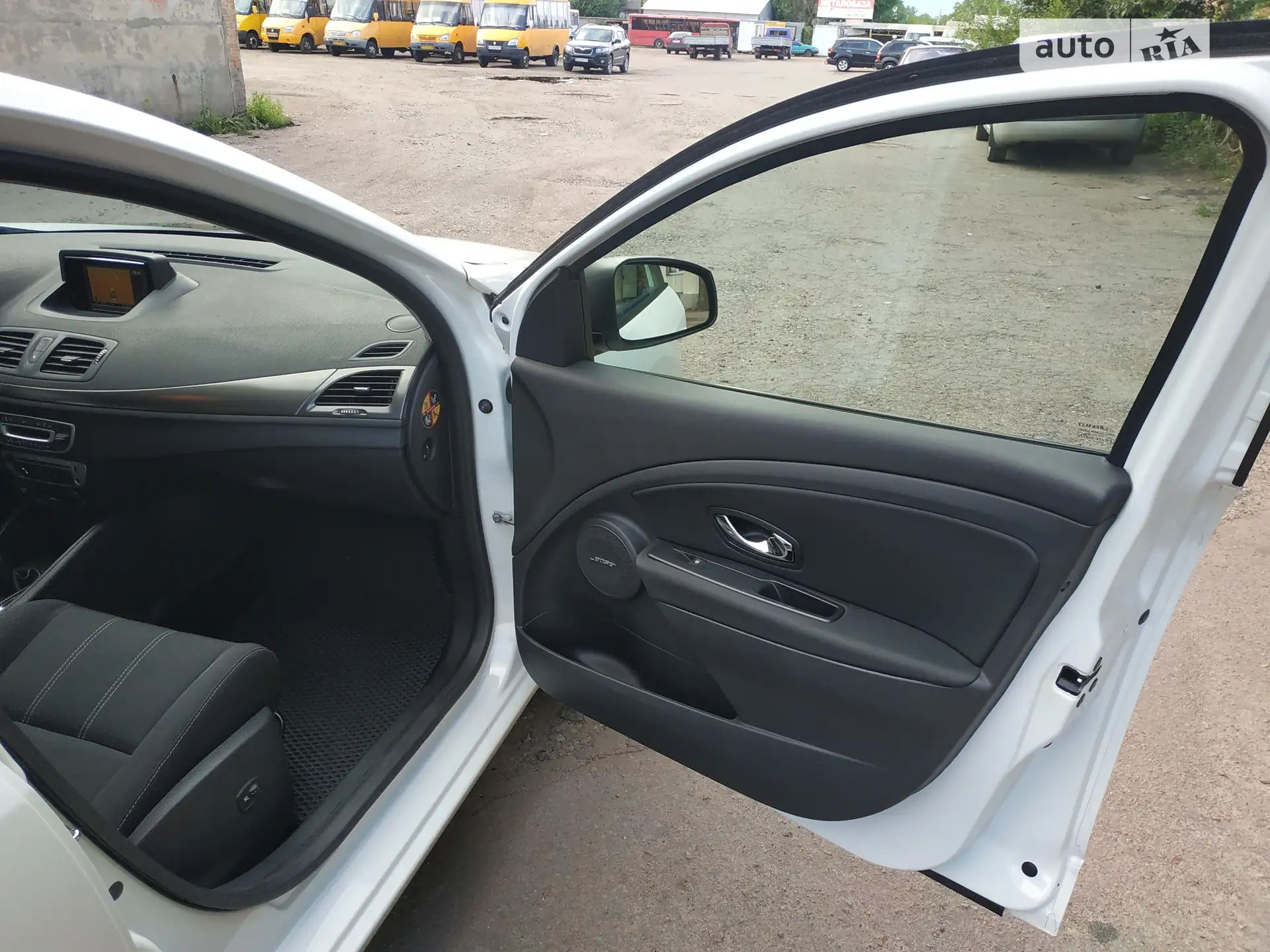 2014 Renault Megane - мініатюра 24