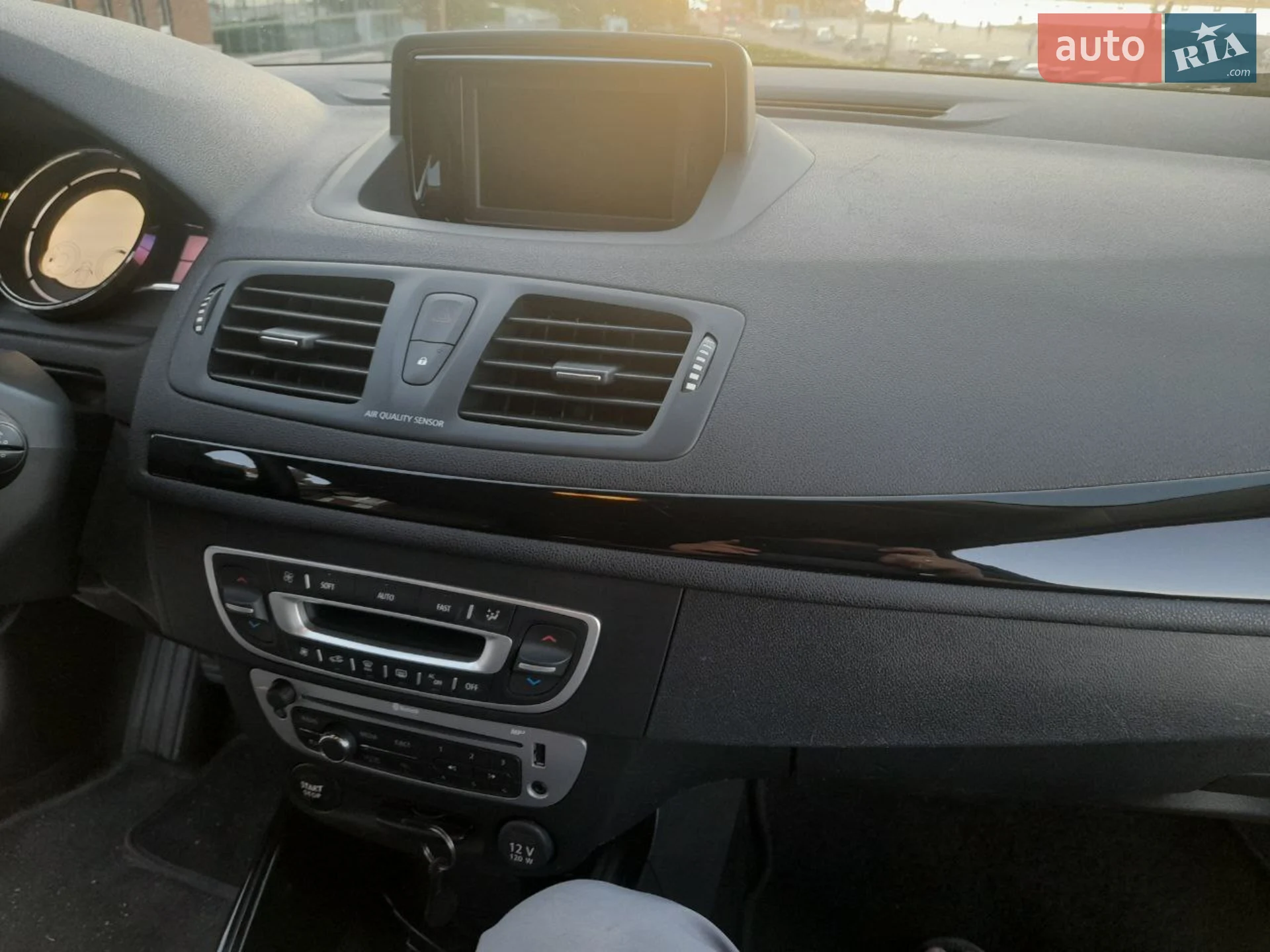2013 Renault Megane - мініатюра 17