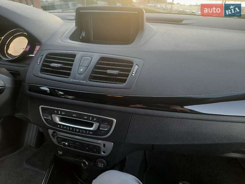 Универсал Renault Megane 2013 в Днепре фото 17 Универсал Renault Megane 2013 в Днепре