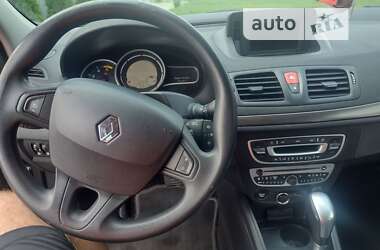 Универсал Renault Megane 2011 в Долине