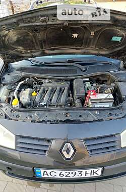Универсал Renault Megane 2004 в 