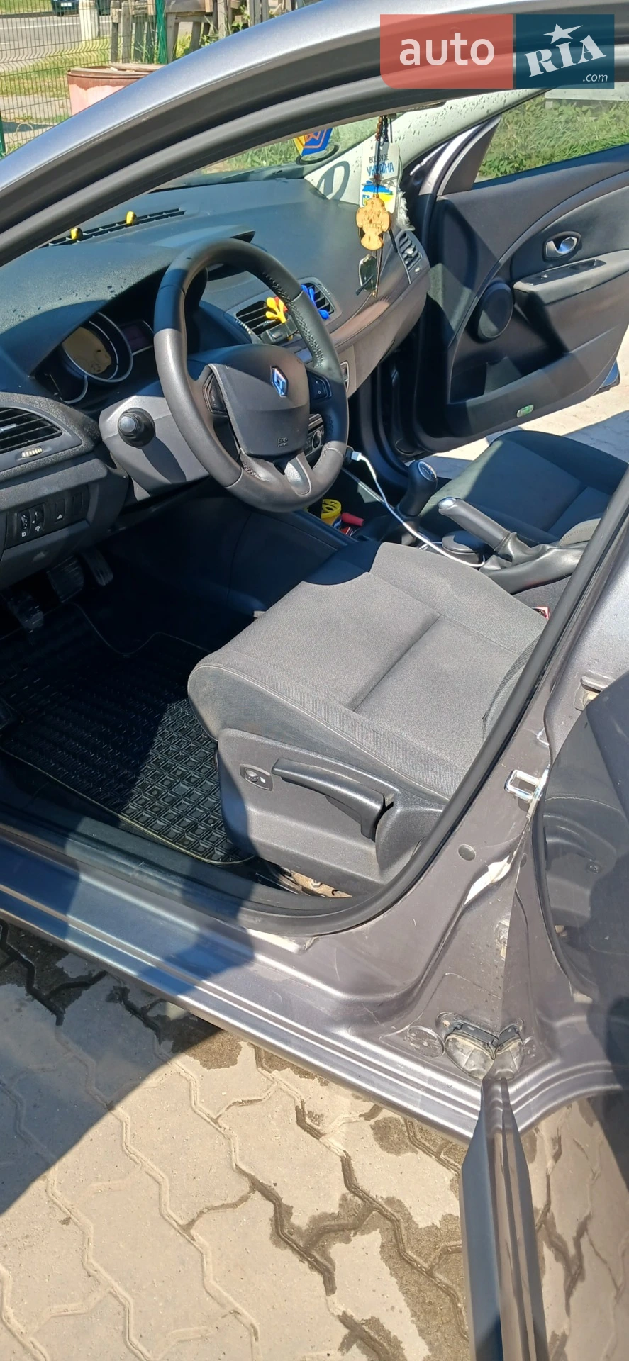 2010 Renault Megane - мініатюра 25
