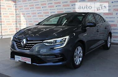 Седан Renault Megane 2021 в 
