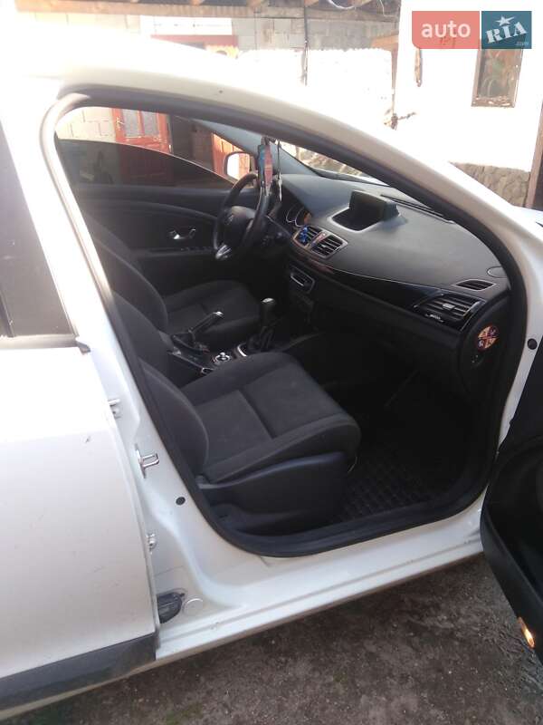 Хэтчбек Renault Megane 2010 в Иршаве