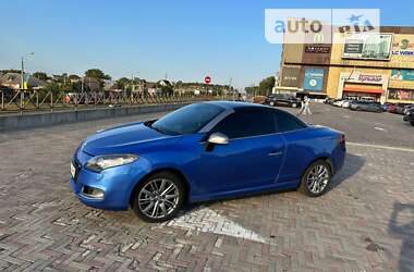 Кабріолет Renault Megane 2011 в 